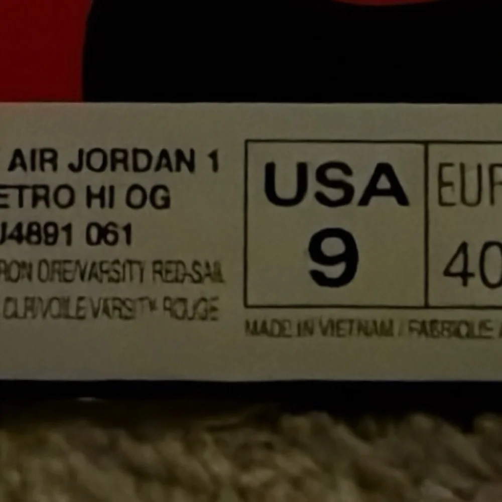 Women’s Jordan Air Jordan 1 Retro High OG - Newstalgia - Picture 5 of 5